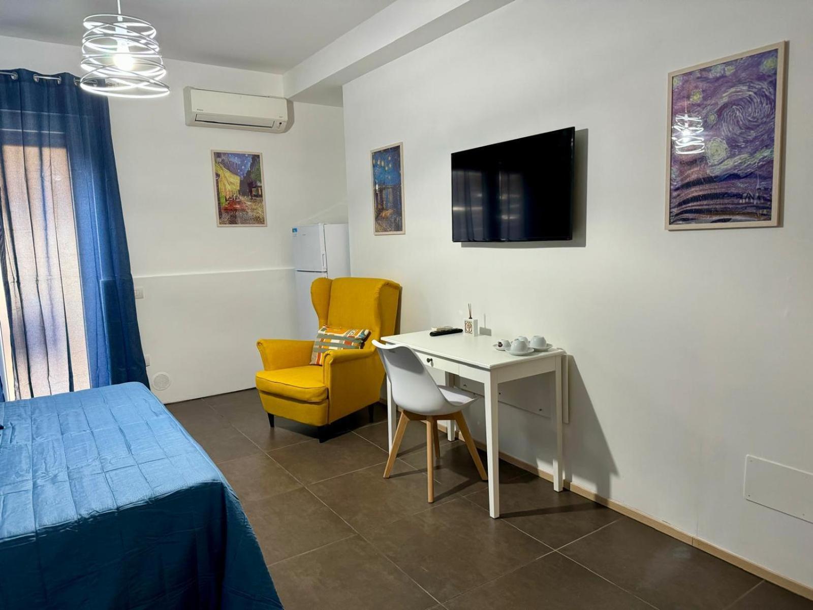Il Ruggi Bb Bed & Breakfast ซาแลร์โน ภายนอก รูปภาพ
